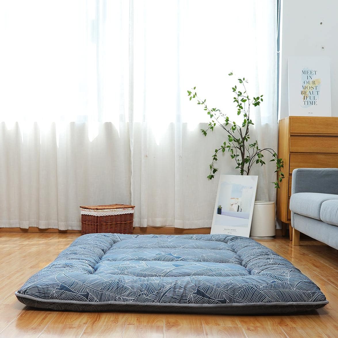 Japanese Floor Mattress Foldable Roll Up Tatami Mat with Washable Cover P547