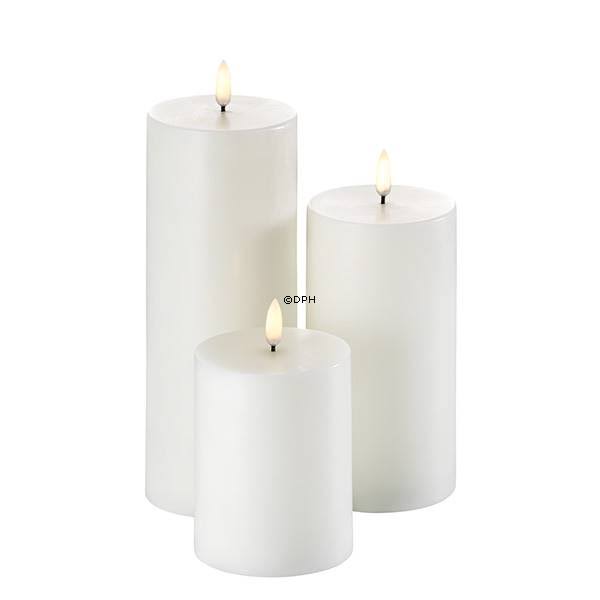 LED Pillar Candle 7.8 x 20 cm, Nordic White X805