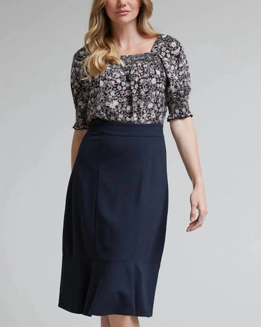 Skirt V90499