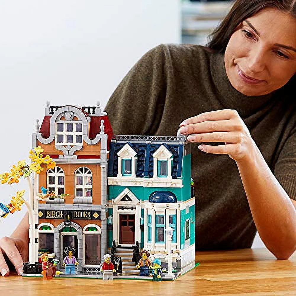 Bookstore Construction Toy 2504 Pieces H781680