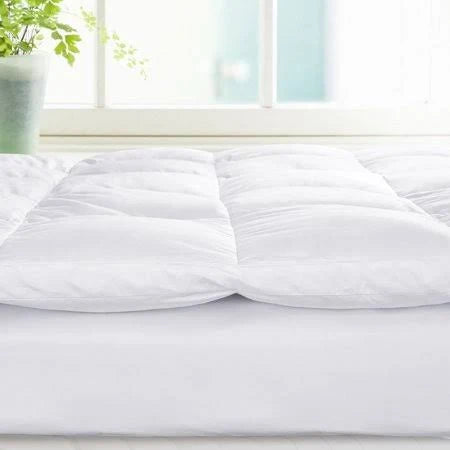 King White Goose Feather Mattress Topper with Cotton Cover Q64578
