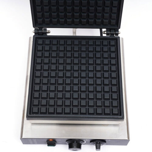 Nonstick Square Commercial Waffle Maker Q890