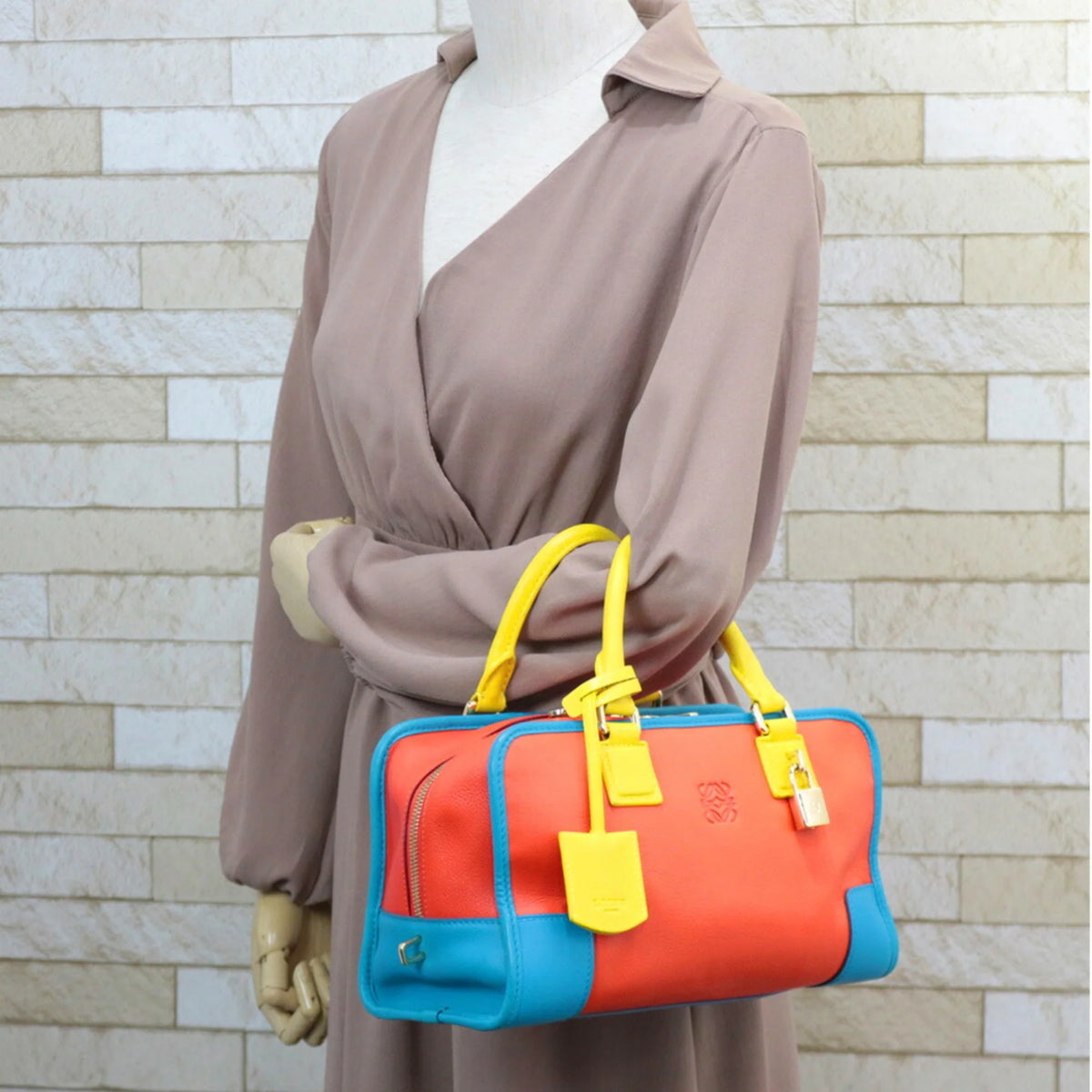 Pre-Owned Multicolor Leather Handbag F269575