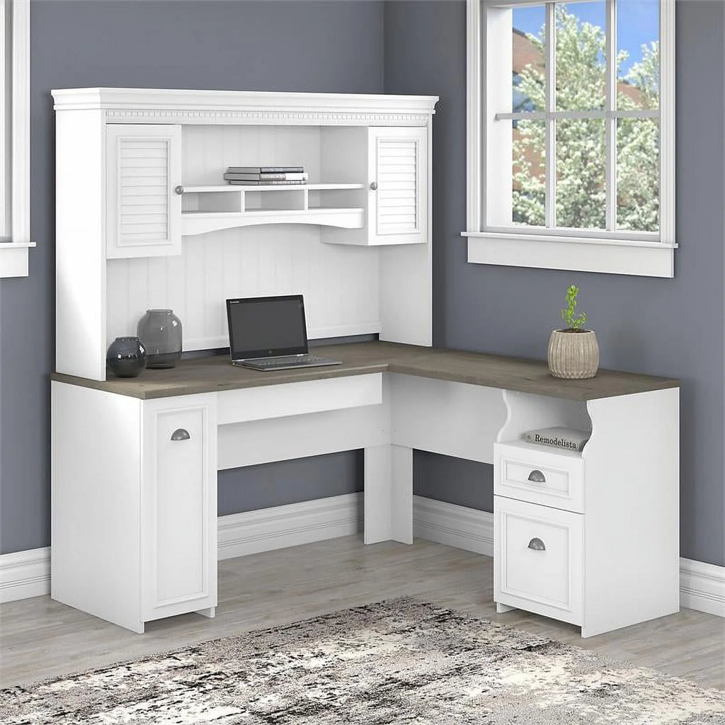 60W L Desk with Hutch C141696