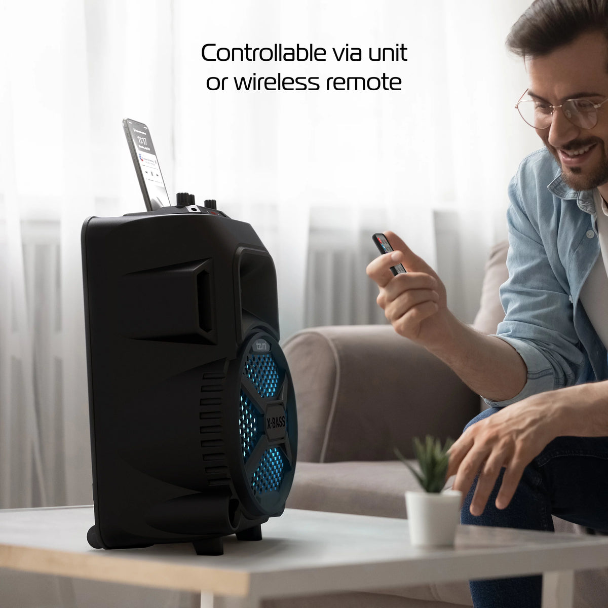 Rechargeable Bluetooth Speaker with 8in. Subwoofer and Microphone F847