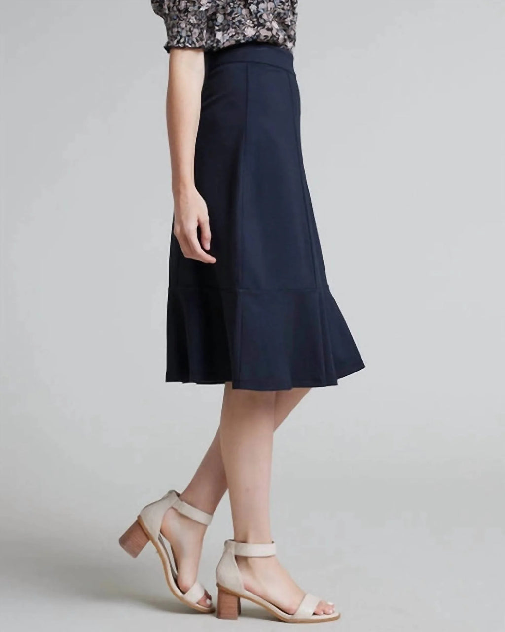 Skirt V90499